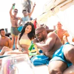 Tour a ISLA MUJERES en Catamaran TODO Incluido 🔥 + CLUB DOLPHIN DISCOVERY - Image 17